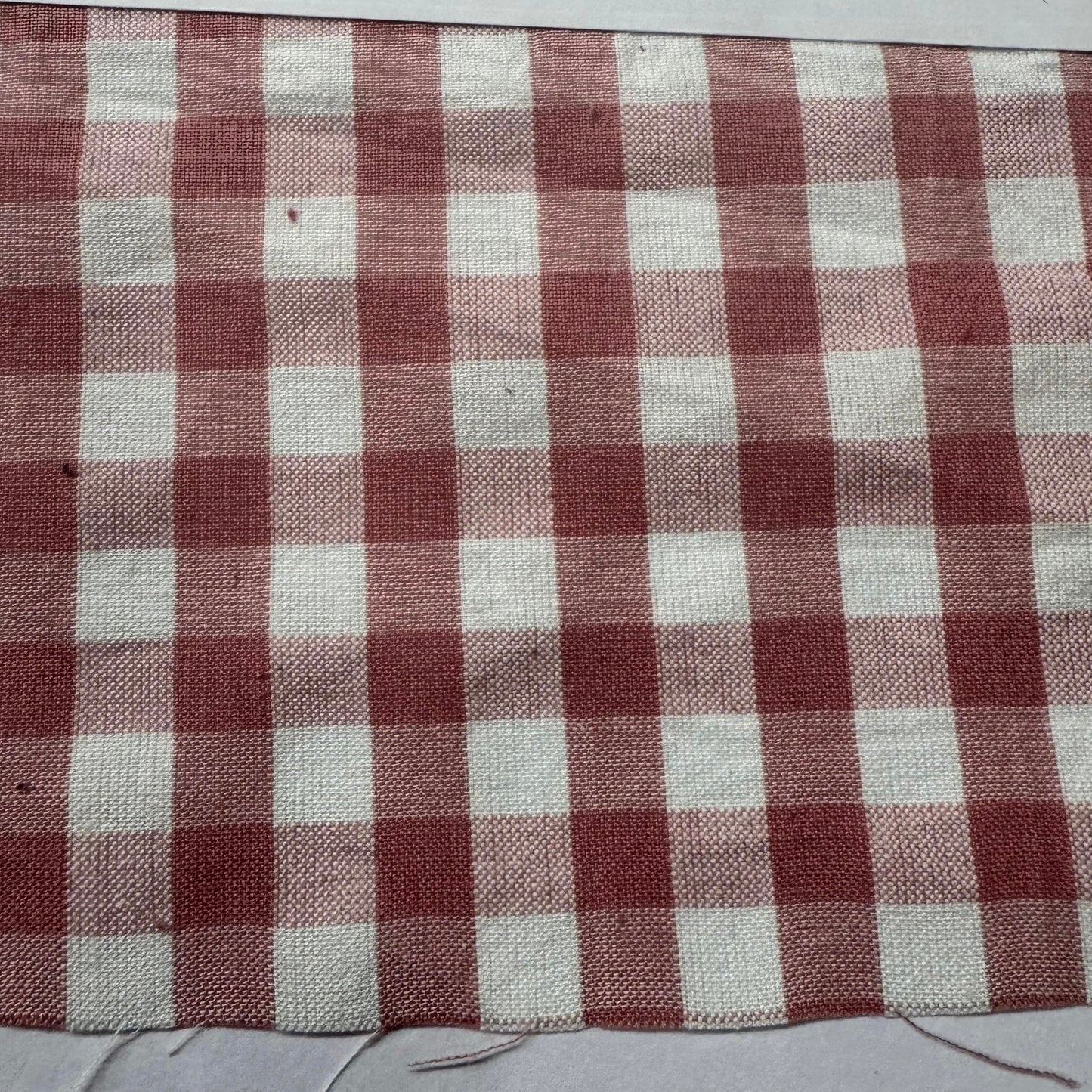 Buy Premium Cotton Seersucker Dusty Pink Checks Fabric