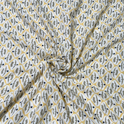 Buy Crinkled Crepe White Base Quatrefoil Printed Fabric