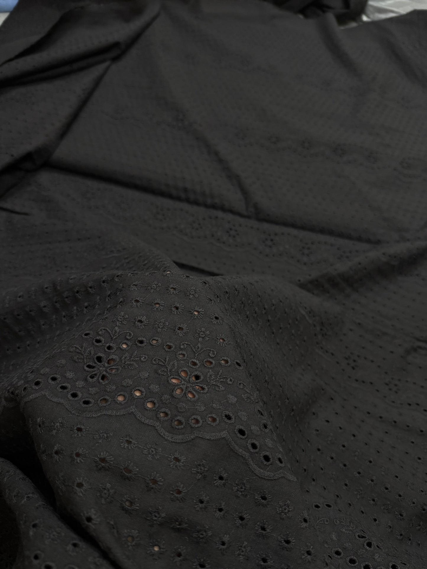 Buy Linen Black Hakoba With Border Flowery Cutwork