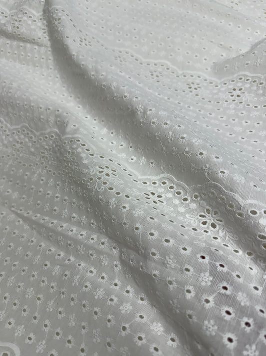 Buy Linen White Hakoba With Border Flowery Cutwork