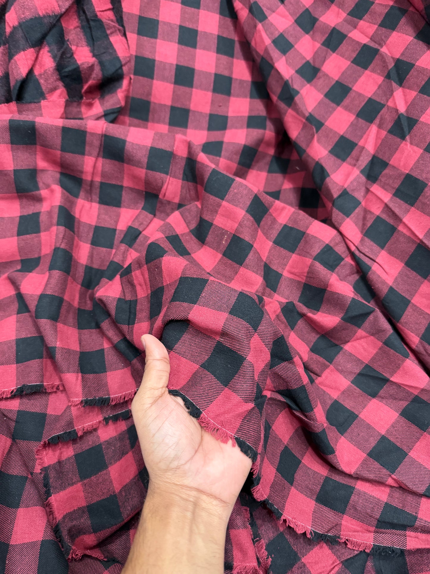Buy Cotton Twill Black & Red Buffalo Plain Check