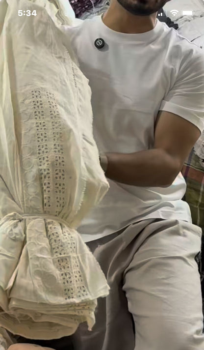 Buy Cotton White Circle Border Hakoba